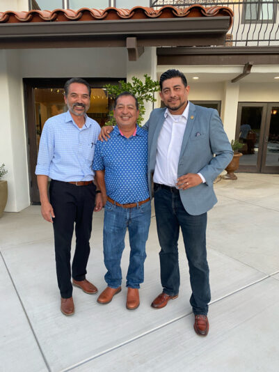 8D3C882D-94E2-445B-92F5-3A115F3B7934