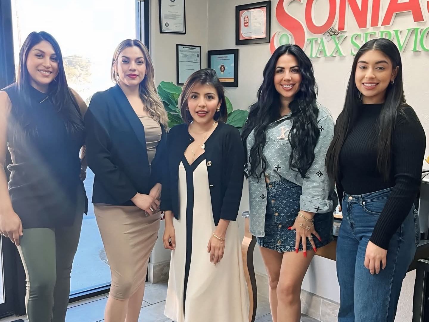 2547e1a6-e6be-4cd7-85a7-ba195f7c22f3