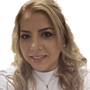 Profile photo of Monica Cardona